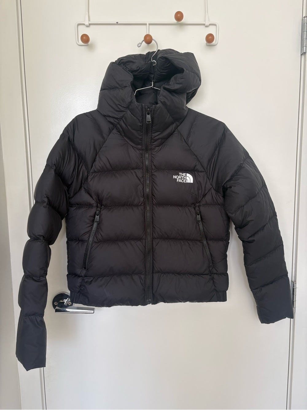 North Face Black Hydrenalite Down Hooded Puffer Jacket Size M - Picture 2 of 8